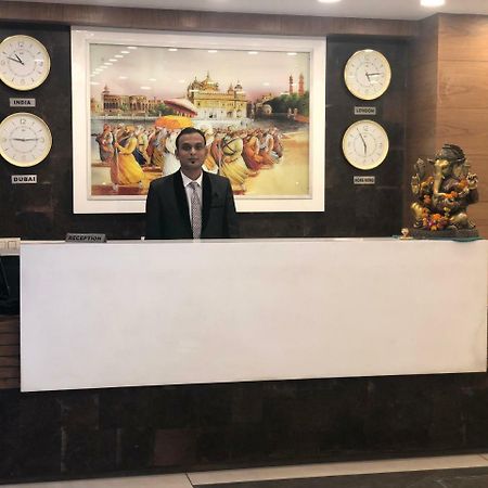 Hotel D S Inn Amritsar Exterior foto