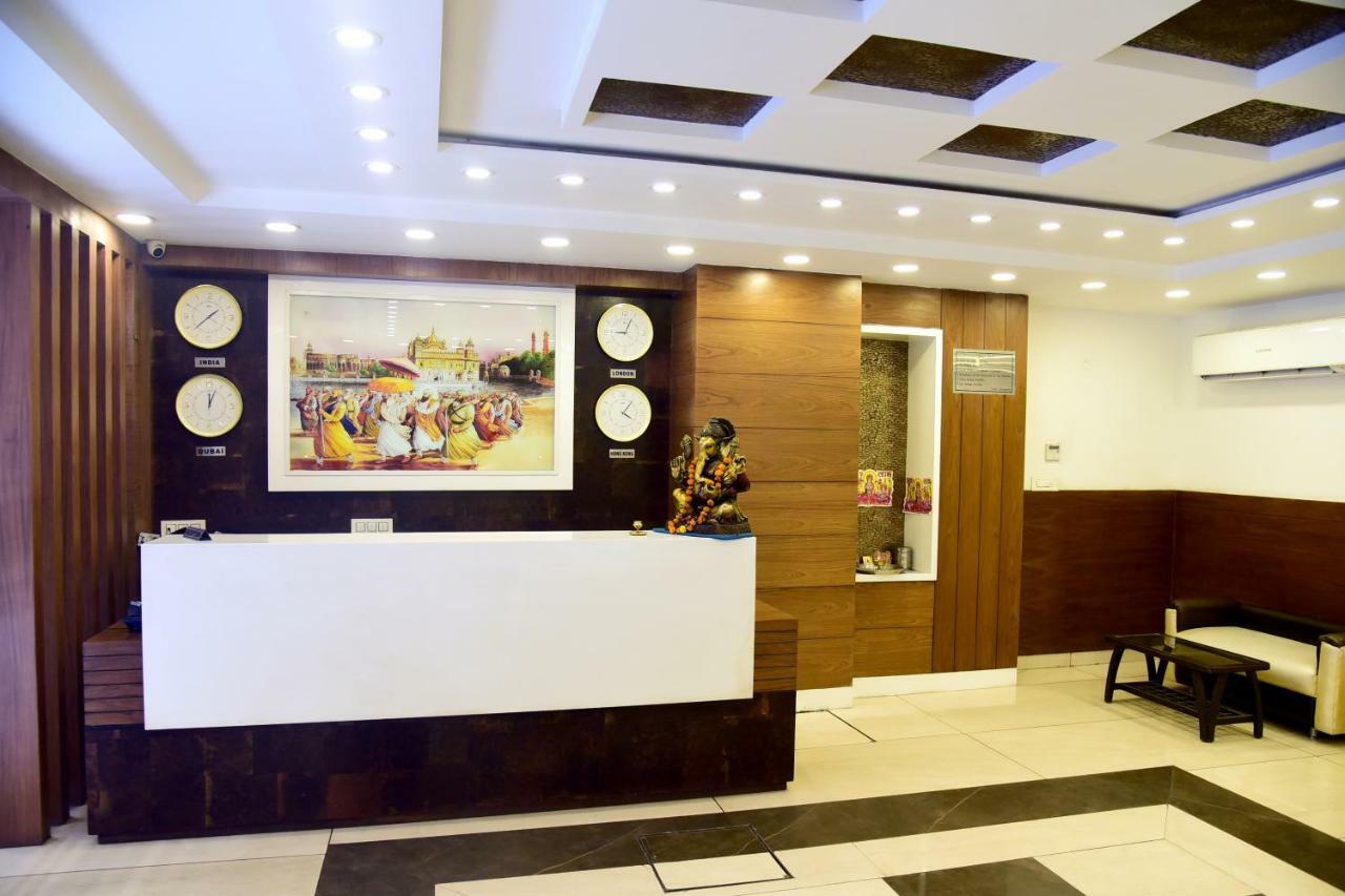Hotel D S Inn Amritsar Exterior foto
