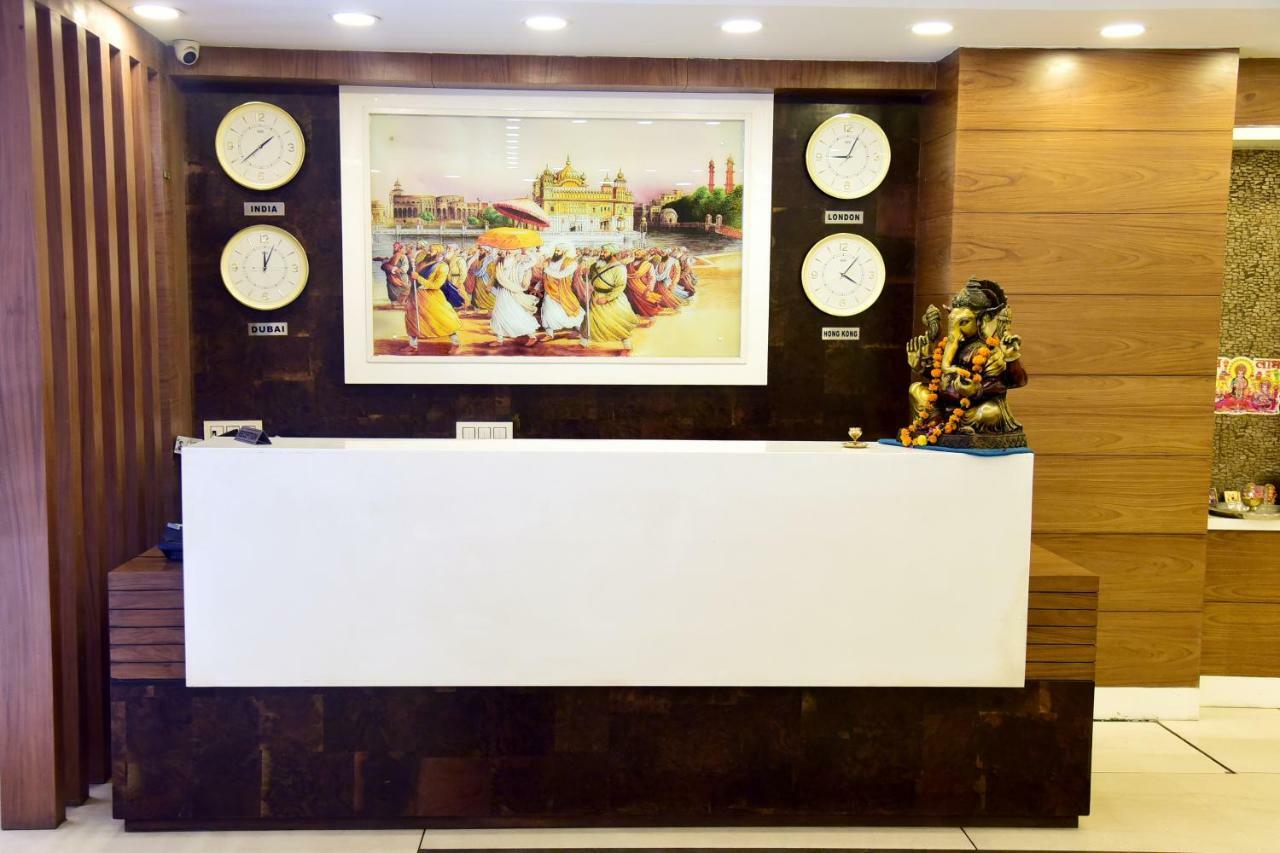 Hotel D S Inn Amritsar Exterior foto