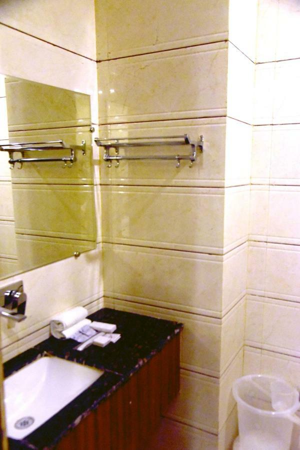 Hotel D S Inn Amritsar Exterior foto